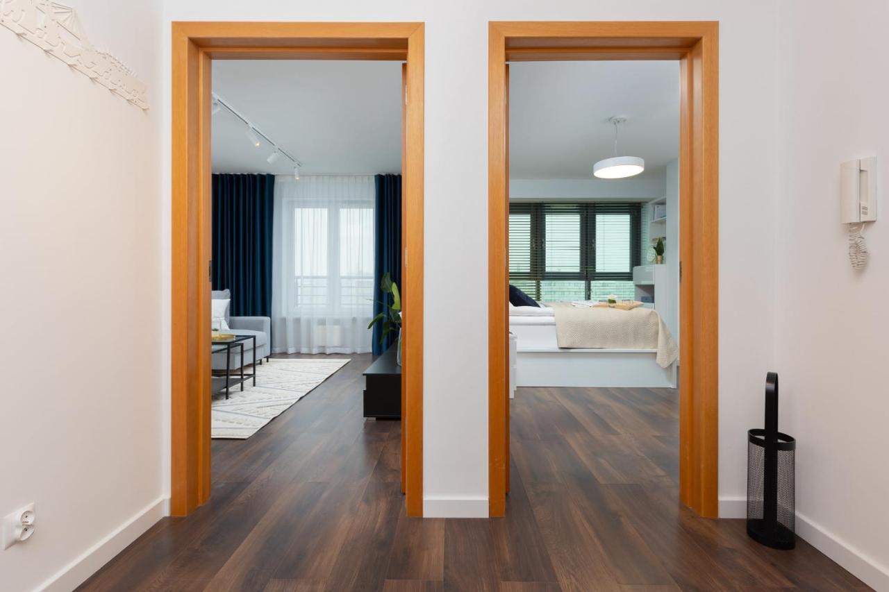 Beautiful & Spacious Warsaw Apartment By Noclegi Renters Exterior foto